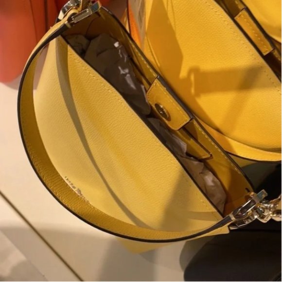 Kate Spade Darcy Small Bucket Bag Daybreak Yellow - Picture 3 of 16